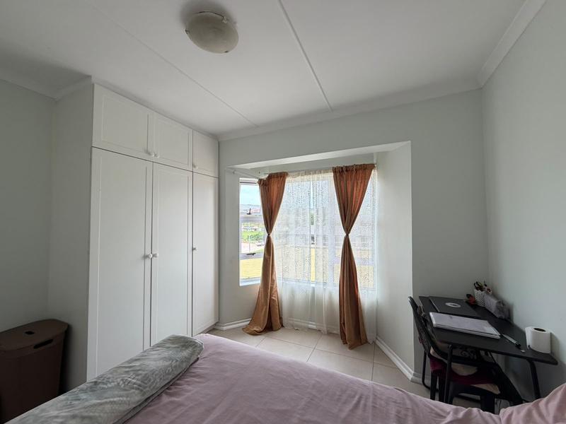 To Let 2 Bedroom Property for Rent in Grahamstown Eastern Cape